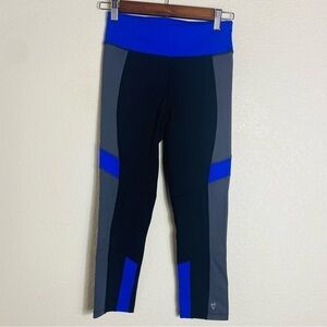 Betsey Johnson  Performance Leggings Athletic Cropped Pants Size: XS